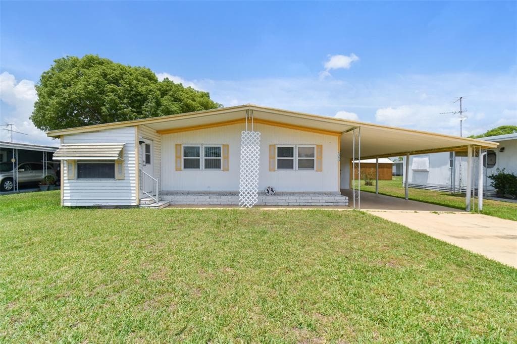 5353 COMANCHE STREET, ZEPHYRHILLS, FL 33542 — zdjęcie 3