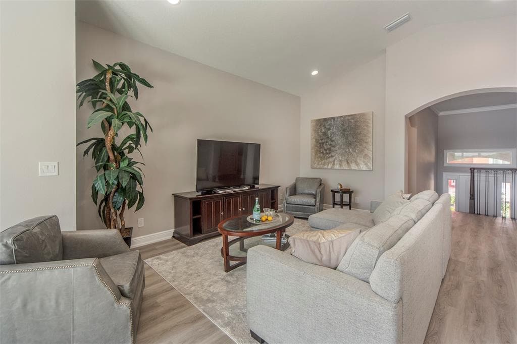 17B FRANKLIN COURT S, ST PETERSBURG, FL 33711 — zdjęcie 5