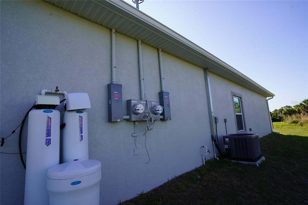12030 TETZEL AVENUE, PORT CHARLOTTE, FL 33981 — zdjęcie 4