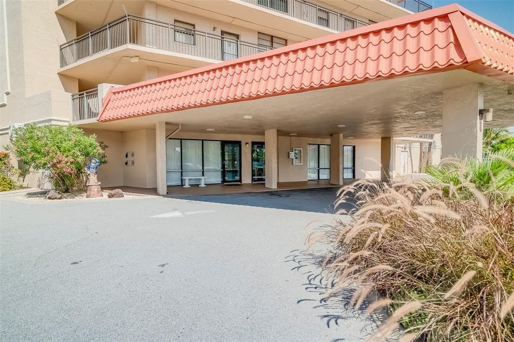17580 GULF BOULEVARD # 412, REDINGTON SHORES, FL 33708 — zdjęcie 3