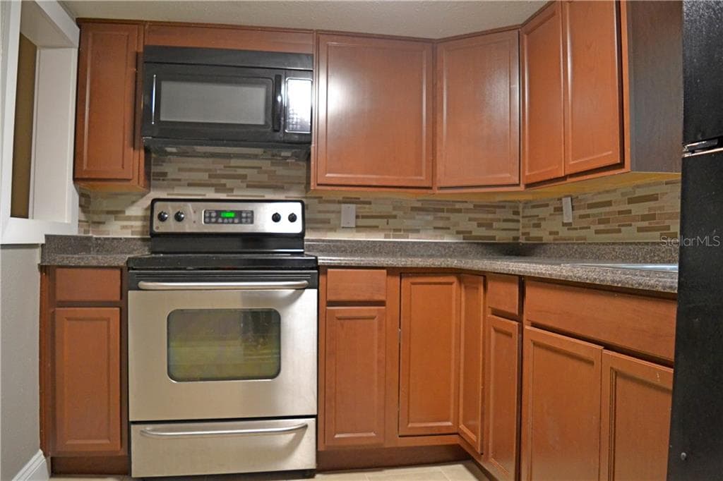 647 S DELAWARE AVENUE, DELAND, FL 32720 — zdjęcie 3