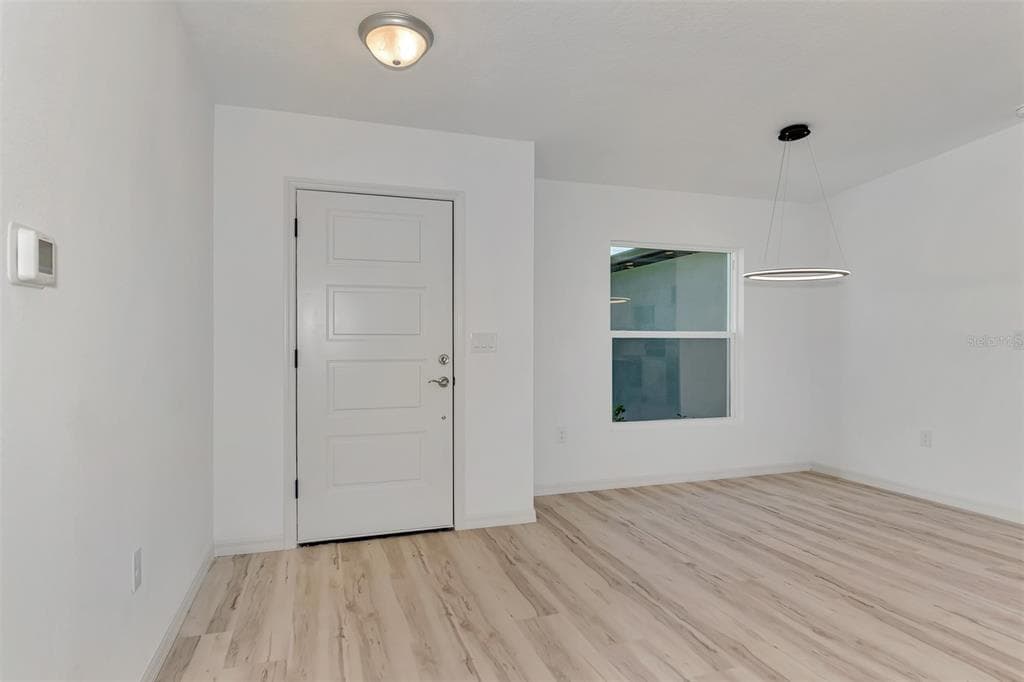 3847 E PRICE BOULEVARD, NORTH PORT, FL 34288 — zdjęcie 5