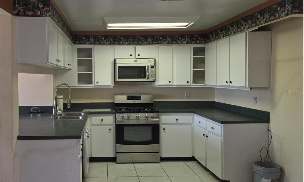 8665 MOCKINGBIRD LANE, SEMINOLE, FL 33777 — zdjęcie 4
