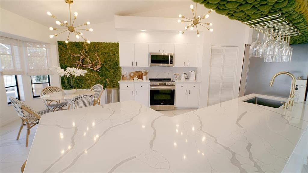 18770 MCGRATH CIRCLE, PORT CHARLOTTE, FL 33948 — zdjęcie 5