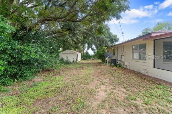 1404 E ALFRED STREET, TAVARES, FL 32778 — zdjęcie 4