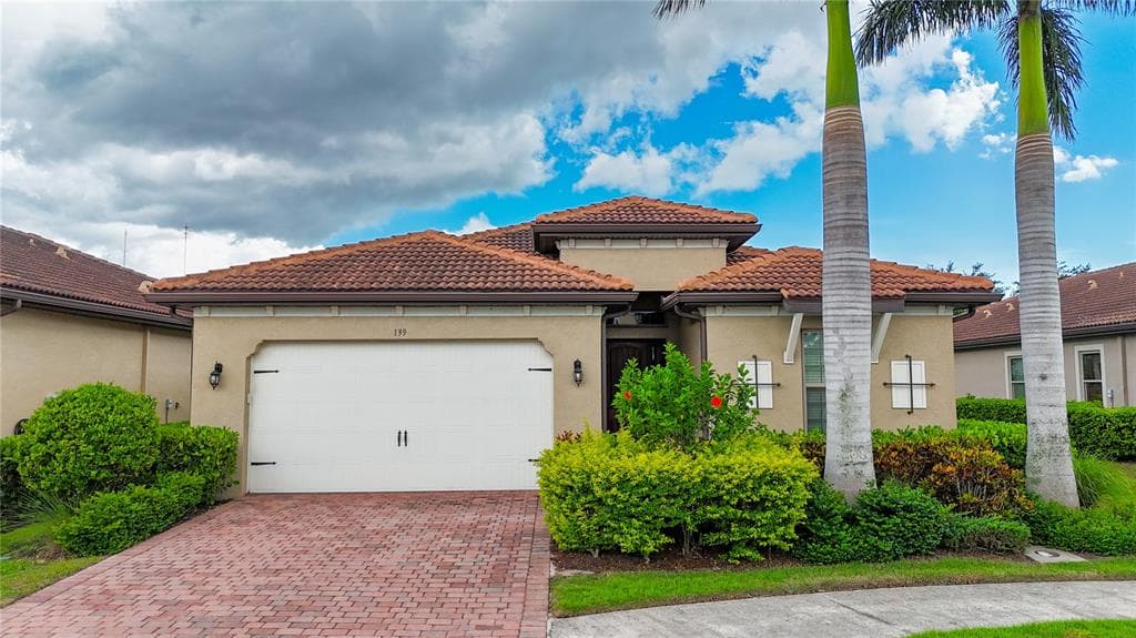 139 MARAVIYA BOULEVARD, NOKOMIS, FL 34275