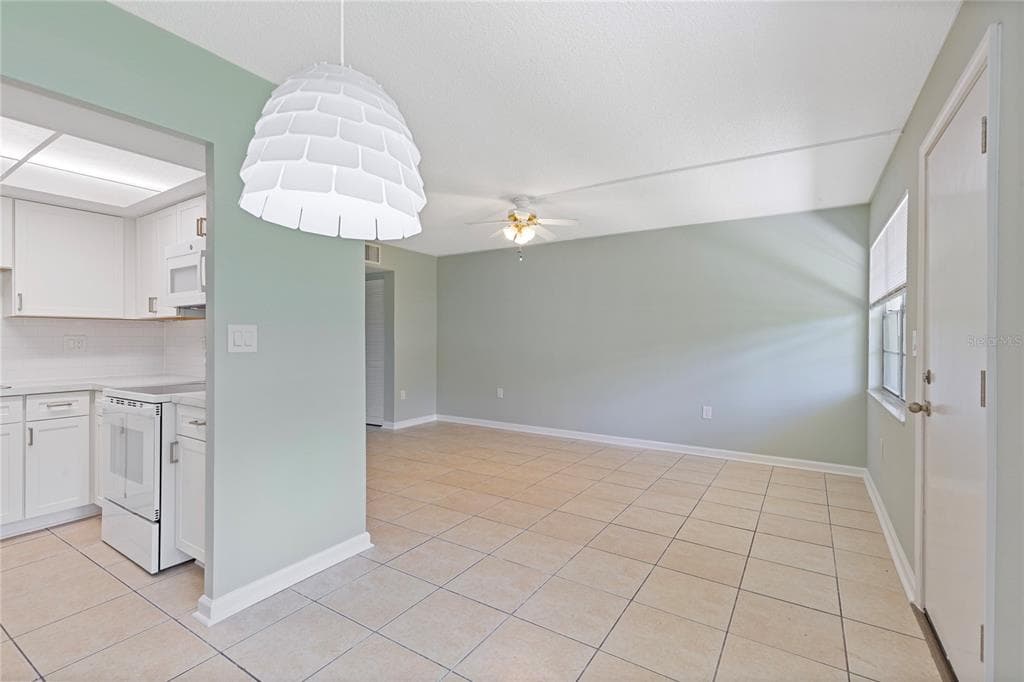 1051 79TH AVENUE N # 103, ST PETERSBURG, FL 33702 — zdjęcie 4