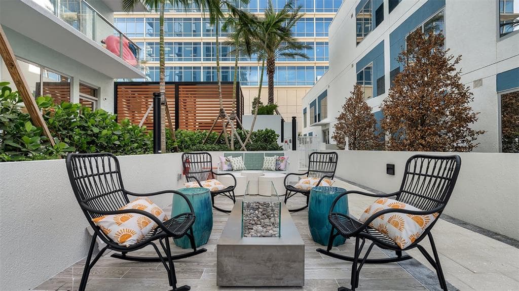 225 1ST AVENUE N # ST2, ST PETERSBURG, FL 33701 — zdjęcie 2
