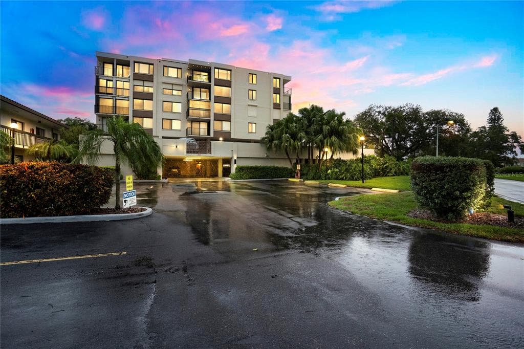 6219 PALMA DEL MAR BOULEVARD S # 301, ST PETERSBURG, FL 33715