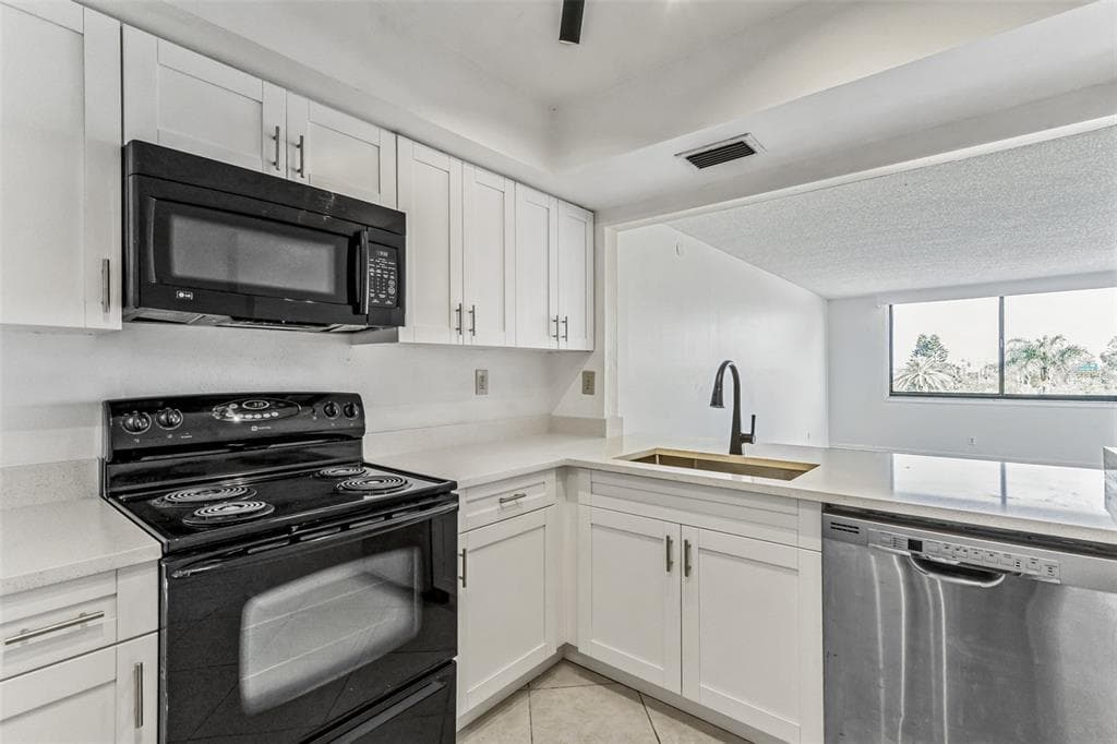 6219 PALMA DEL MAR BOULEVARD S # 301, ST PETERSBURG, FL 33715 — zdjęcie 5
