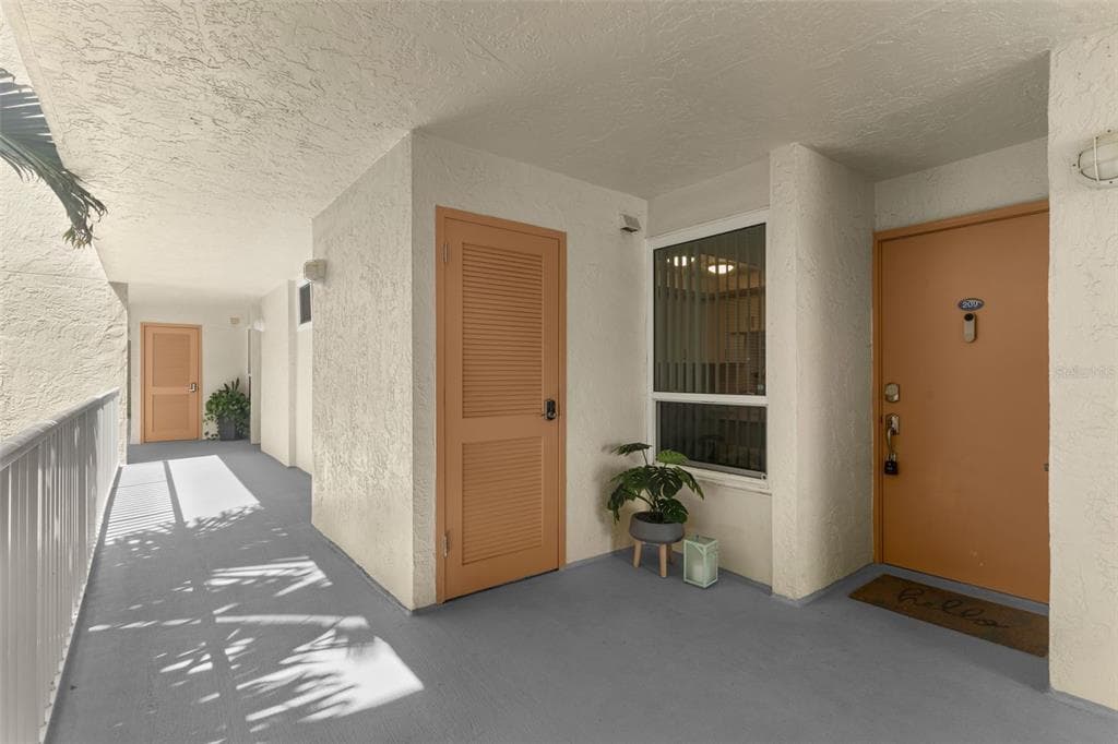 16308 GULF BOULEVARD # 209, REDINGTON BEACH, FL 33708 — zdjęcie 4