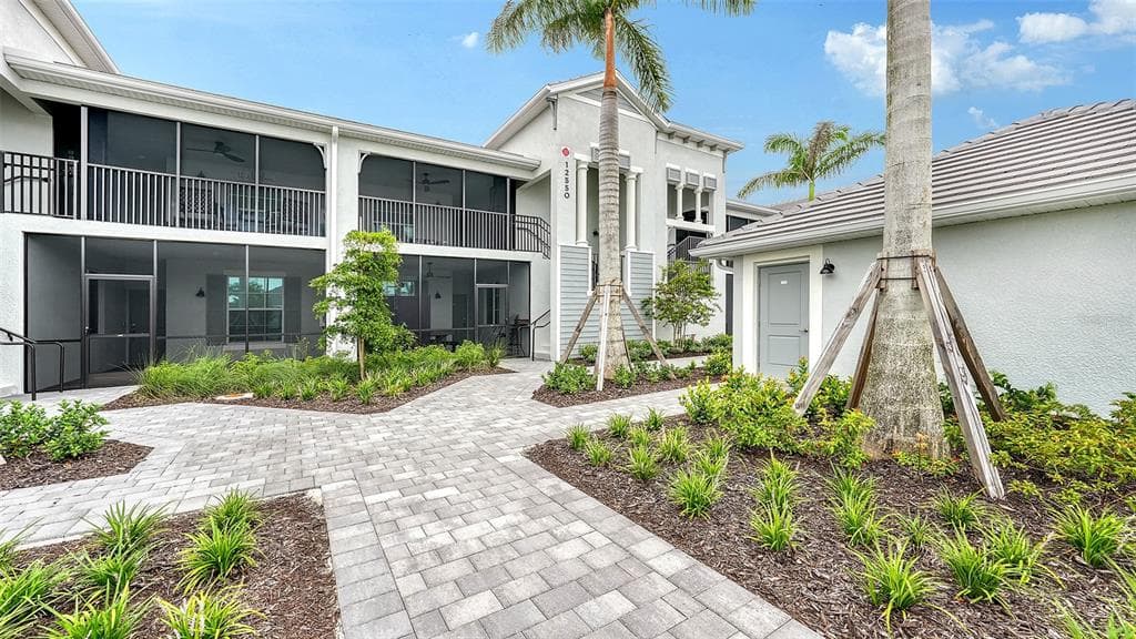 12550 GALAPAGOS COURT # 206, VENICE, FL 34293