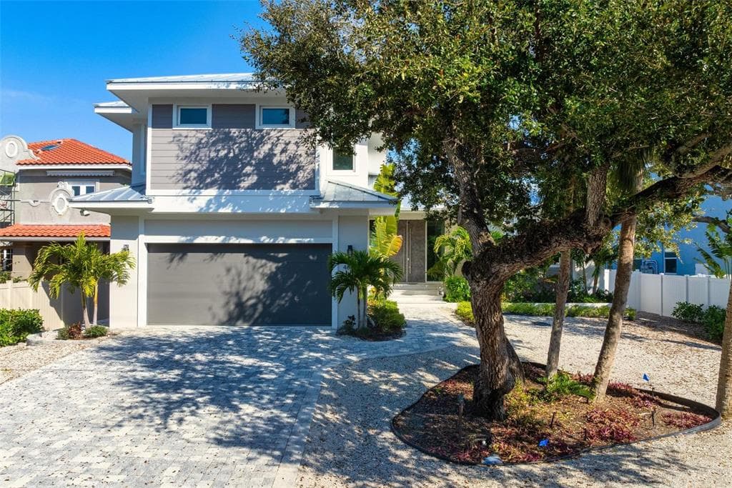 4819 HIGEL AVENUE, SARASOTA, FL 34242