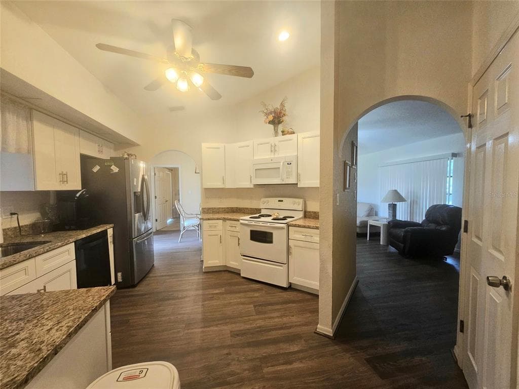 1011 TROPICAL AVENUE NW, PORT CHARLOTTE, FL 33948 — zdjęcie 5