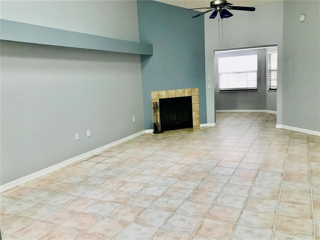 10425 LA MIRAGE COURT # 202, TAMPA, FL 33615 — zdjęcie 5