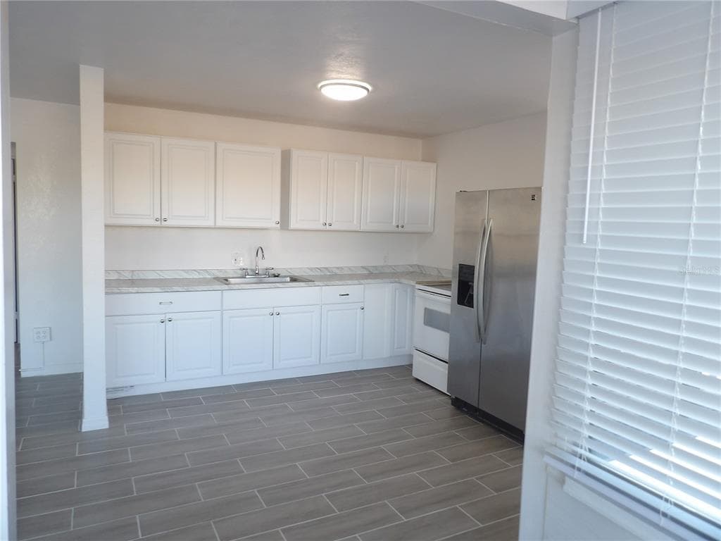 14975 1ST STREET E, MADEIRA BEACH, FL 33708 — zdjęcie 5