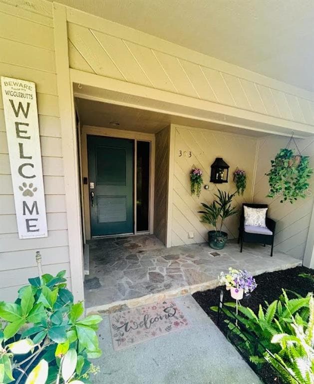 303 OLD MILL POND ROAD # 303, PALM HARBOR, FL 34683