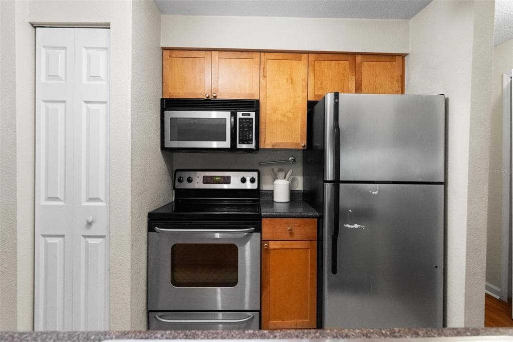 10100 SAILWINDS BOULEVARD N # 205, LARGO, FL 33773 — zdjęcie 5