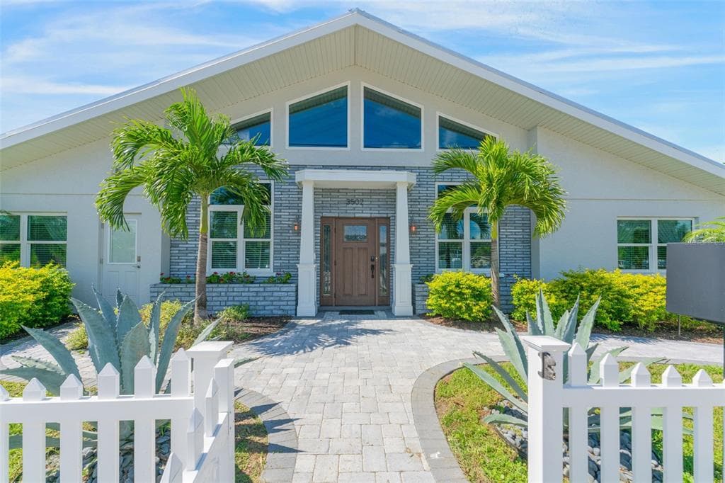 3502 BAHIA VISTA STREET, SARASOTA, FL 34239 — zdjęcie 2