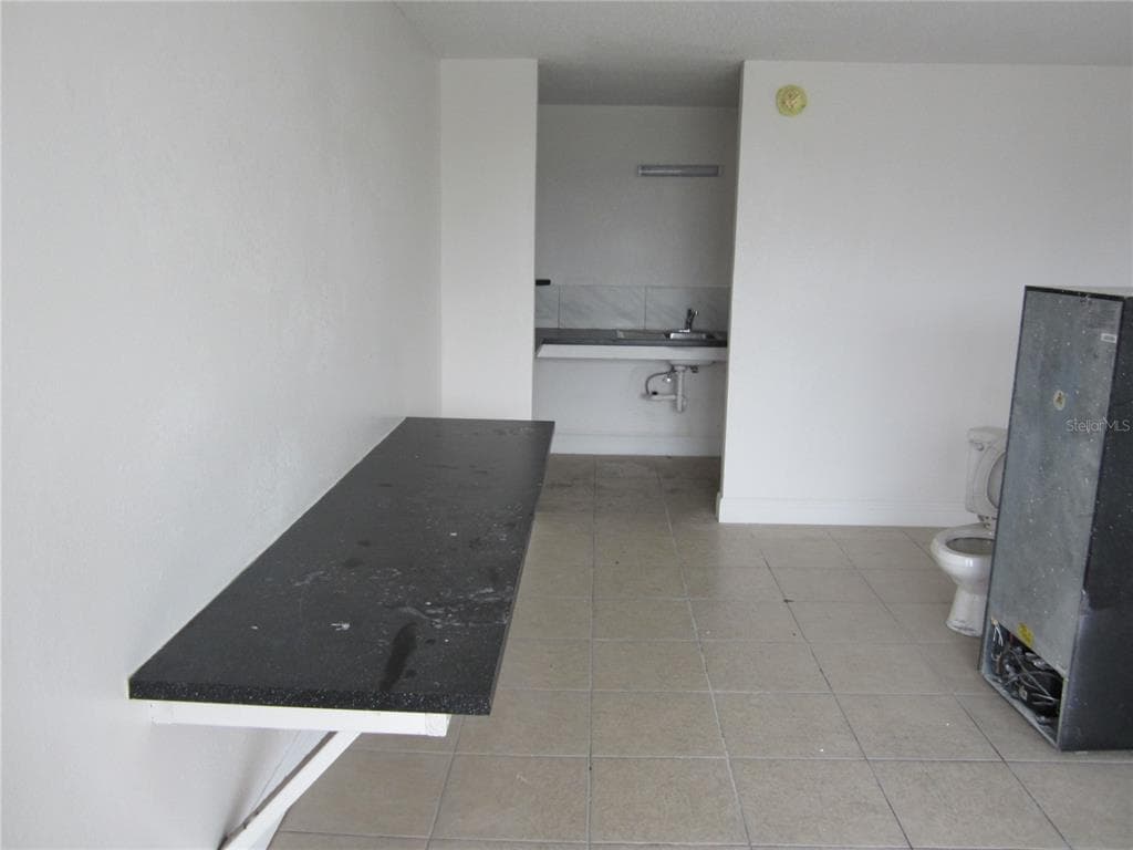 4011 E COLUMBUS DRIVE, TAMPA, FL 33605 — zdjęcie 4