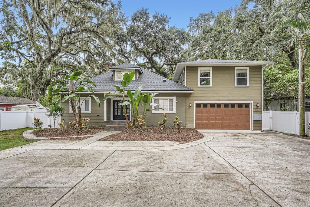 734 S MILLS AVENUE, ORLANDO, FL 32801