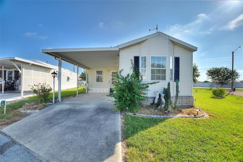 251 PATTERSON ROAD # J19, HAINES CITY, FL 33844 — zdjęcie 2