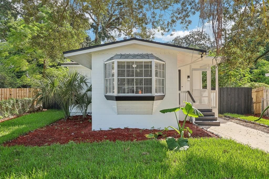 1815 LARKIN AVENUE, ORLANDO, FL 32812 — zdjęcie 2