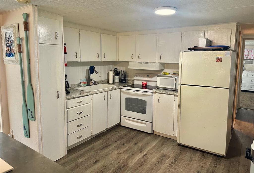 11157 102ND WAY # 213, LARGO, FL 33773 — zdjęcie 5