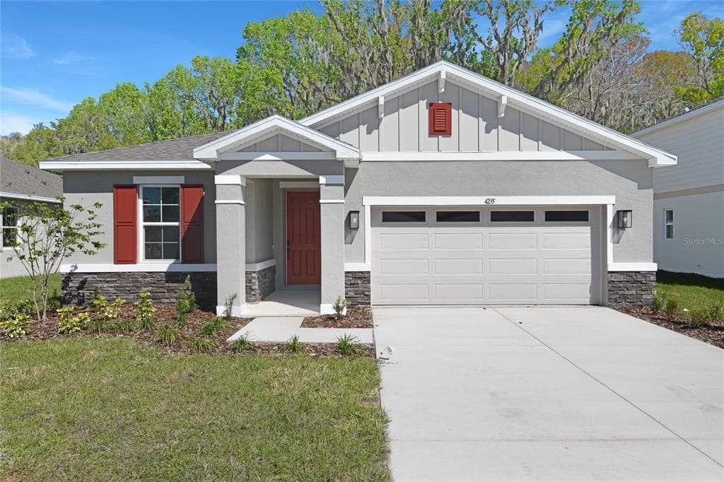 4235 SAWTOOTH COURT, TAVARES, FL 32778