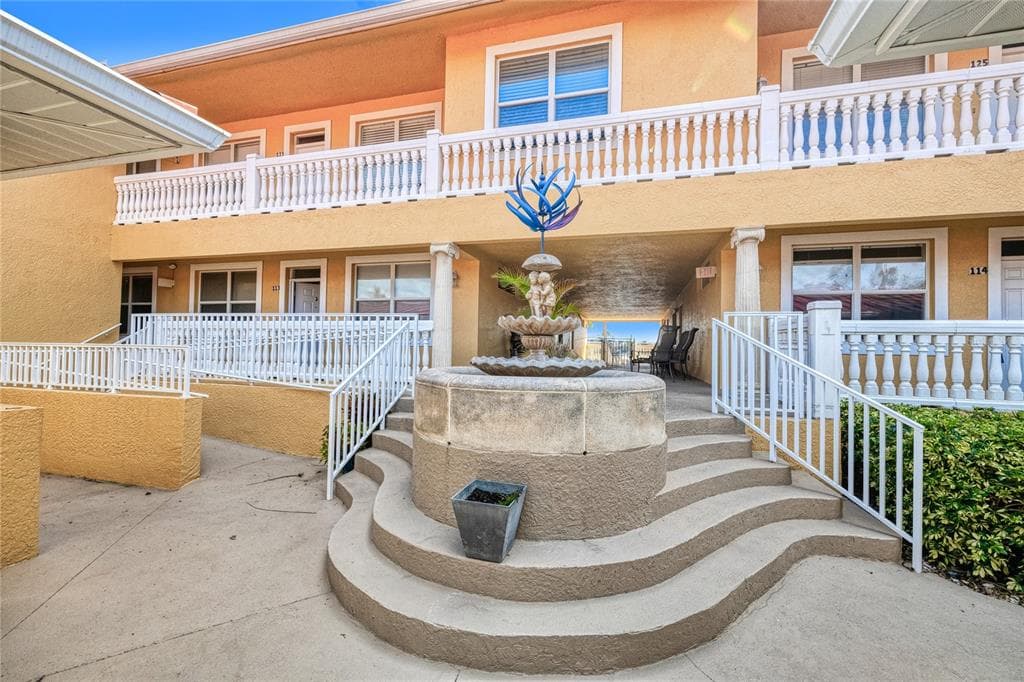 3228 PURPLE MARTIN DRIVE # 113, PUNTA GORDA, FL 33950