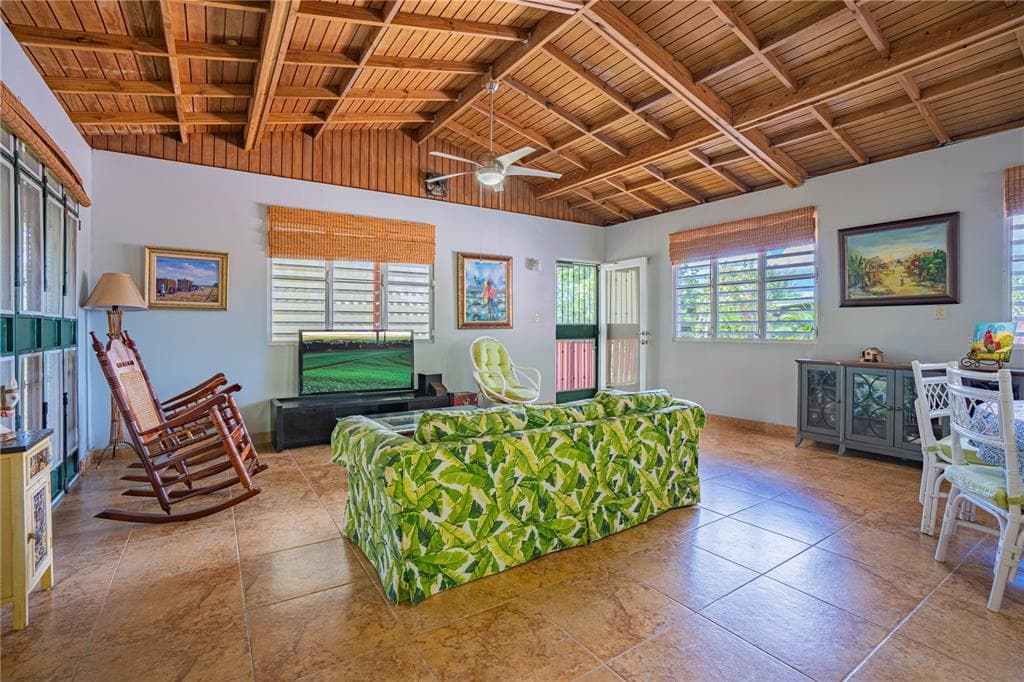 2 #8 URBANIZABLE. VILLA SOÑDA, TRUJILLO ALTO, PR 00976