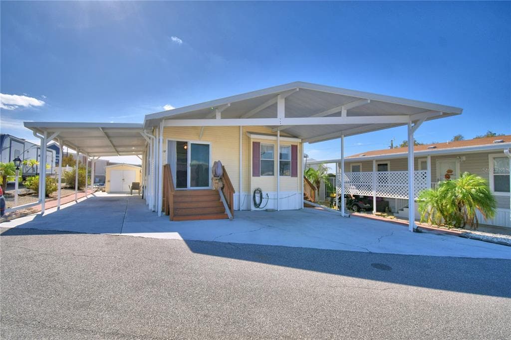 251 PATTERSON ROAD # I17, HAINES CITY, FL 33844