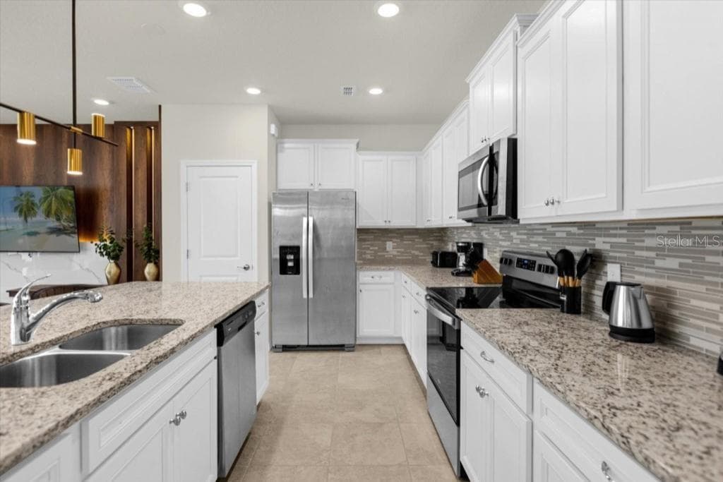 4306 LANA AVENUE, DAVENPORT, FL 33897 — zdjęcie 5