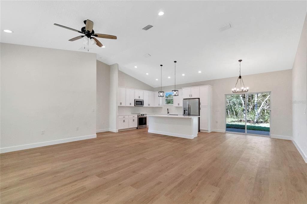 8090 N SANTOS DRIVE, CITRUS SPRINGS, FL 34434 — zdjęcie 3