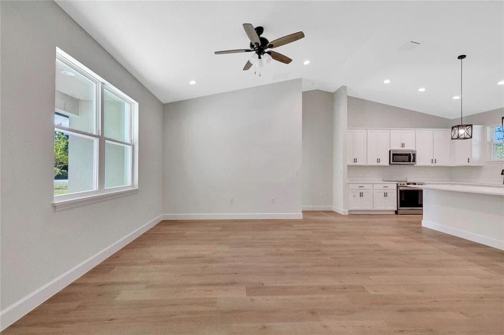 8090 N SANTOS DRIVE, CITRUS SPRINGS, FL 34434 — zdjęcie 4