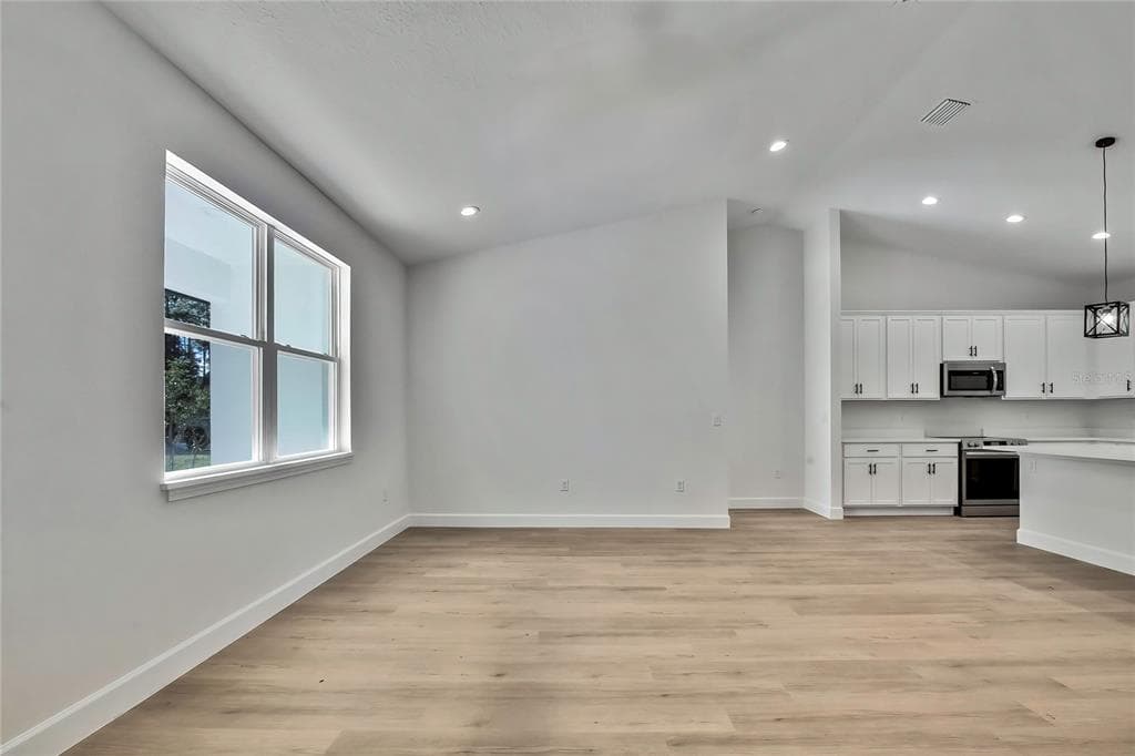 8118 N SANTOS DRIVE, CITRUS SPRINGS, FL 34434 — zdjęcie 4