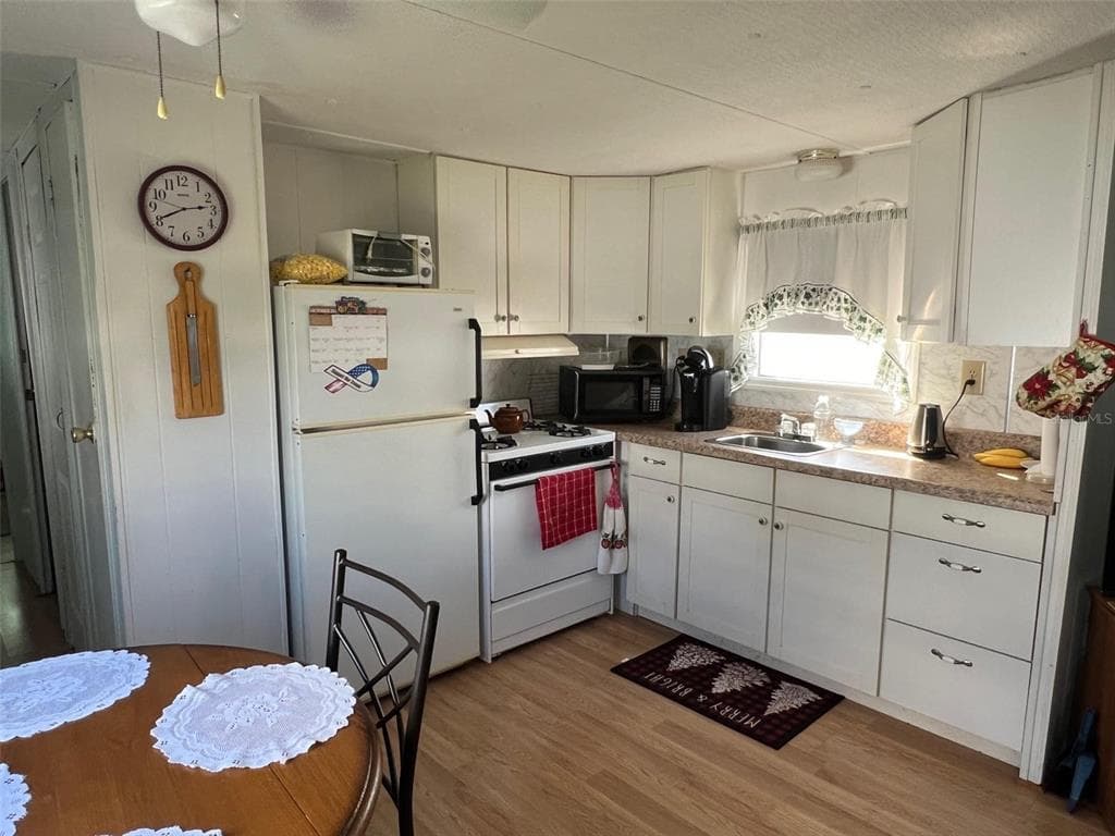 12674 SEMINOLE BOULEVARD # C6, LARGO, FL 33778 — zdjęcie 4