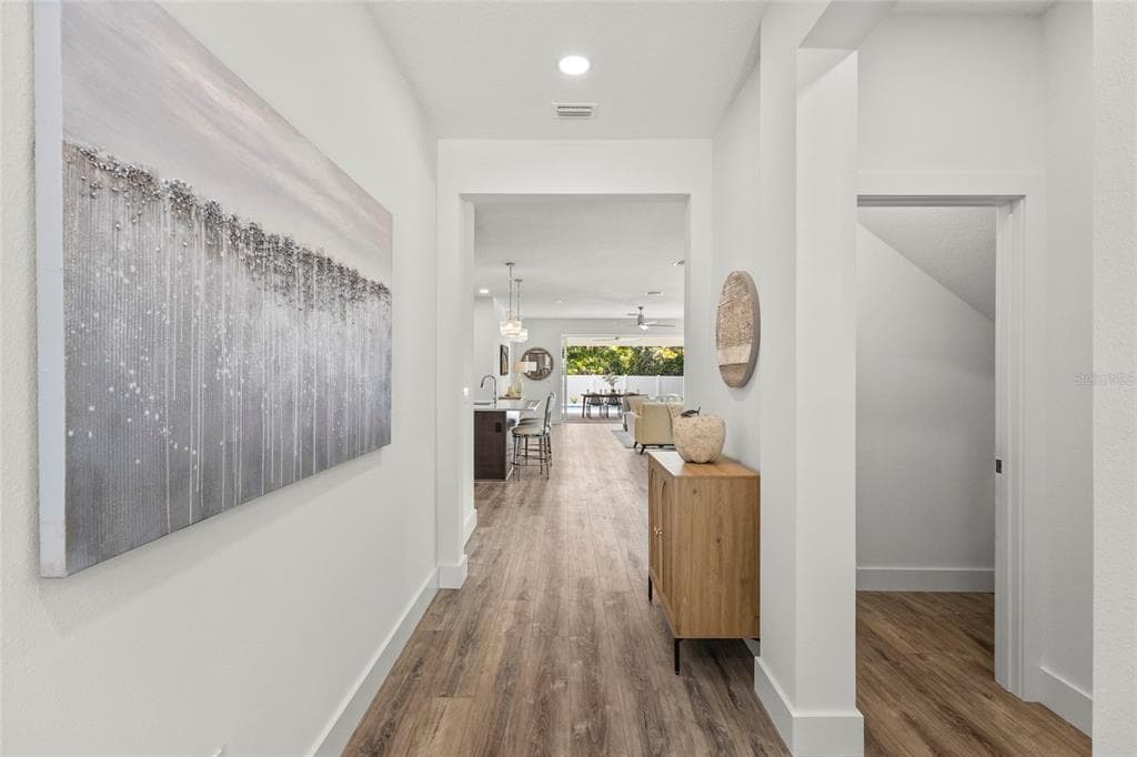 217 S SHADE AVENUE, SARASOTA, FL 34237 — zdjęcie 4