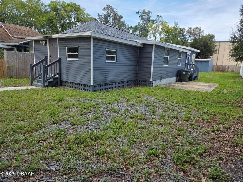 339 MAPLE STREET, DAYTONA BEACH, FL 32114