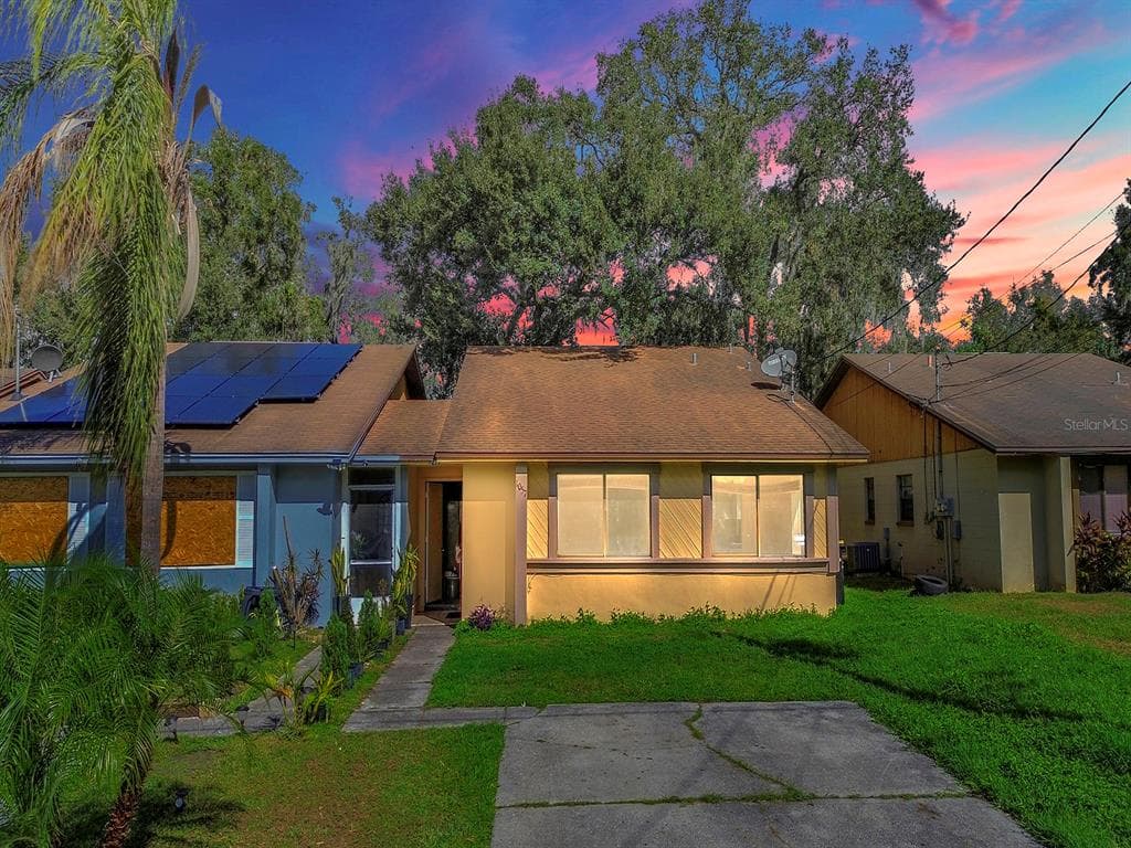 1057 OLD SOUTH DRIVE, LAKELAND, FL 33811