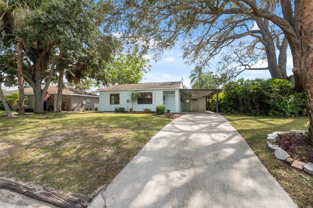 3918 W FIG STREET, TAMPA, FL 33609