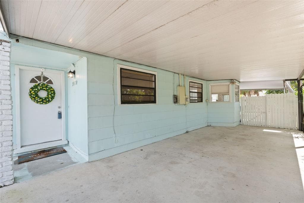 3918 W FIG STREET, TAMPA, FL 33609 — zdjęcie 4