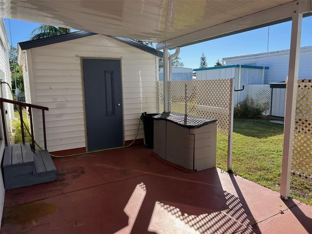 11300 124TH AVENUE # 150, LARGO, FL 33778 — zdjęcie 4