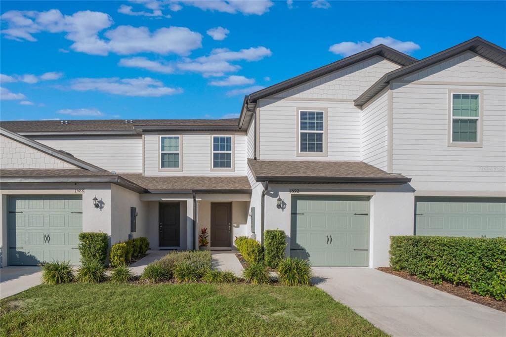1592 WYNFORD CIRCLE, TAVARES, FL 32778