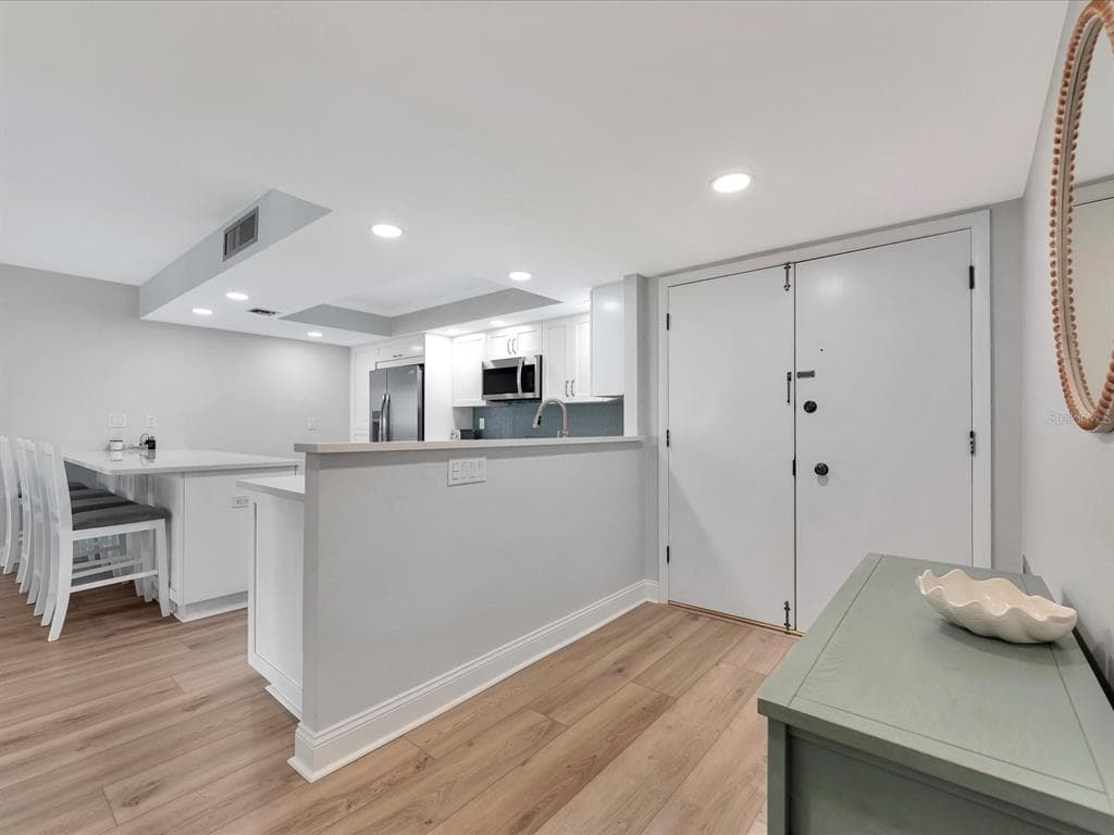 1430 GULF BOULEVARD # 612, CLEARWATER BEACH, FL 33767 — zdjęcie 5