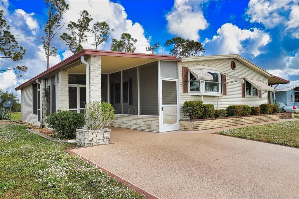 666 ALVARADO, NORTH PORT, FL 34287 — zdjęcie 2
