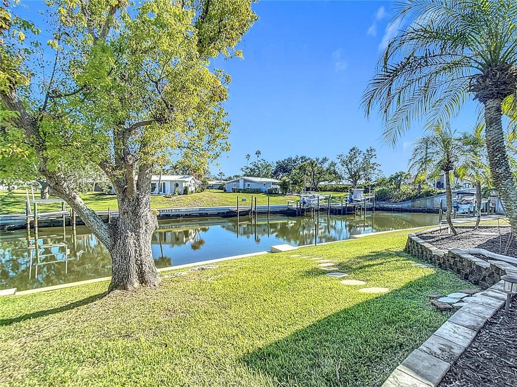 4 WINDSOR DRIVE, ENGLEWOOD, FL 34223 — zdjęcie 4