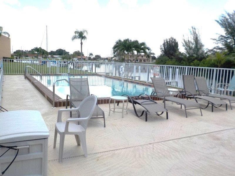 1354 ROCK DOVE COURT # A203, PUNTA GORDA, FL 33950 — zdjęcie 5