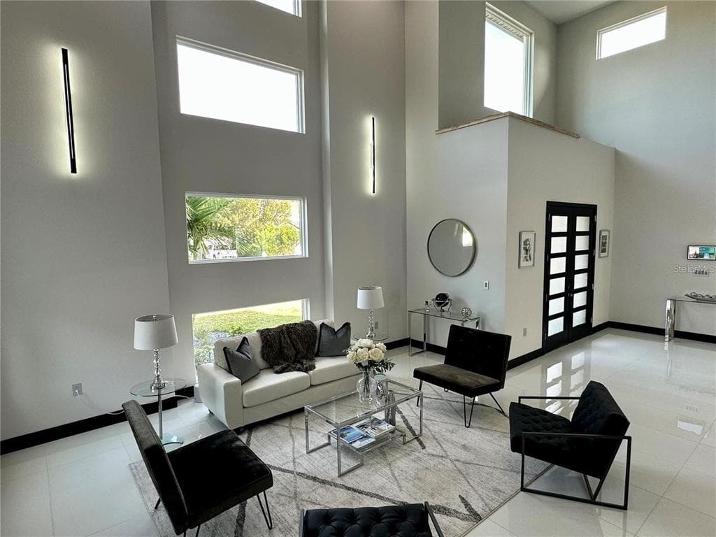 6524 6TH AVENUE N, ST PETERSBURG, FL 33710 — zdjęcie 3
