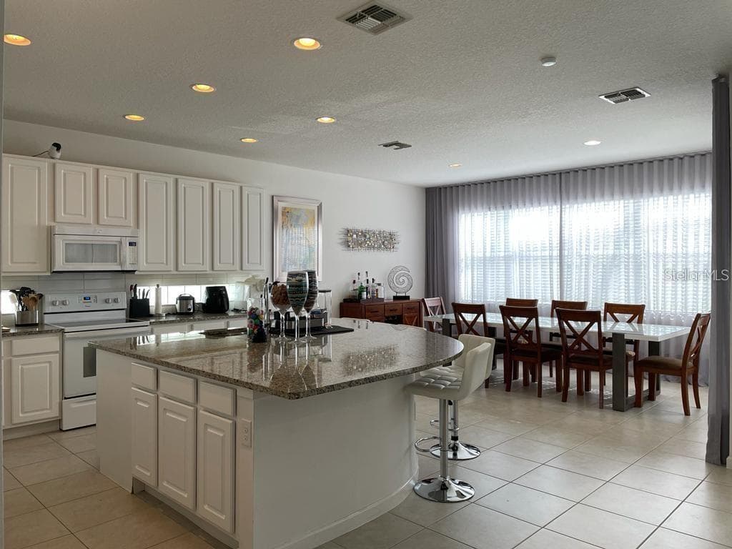 3850 OAKVILLE AVENUE, KISSIMMEE, FL 34741 — zdjęcie 4